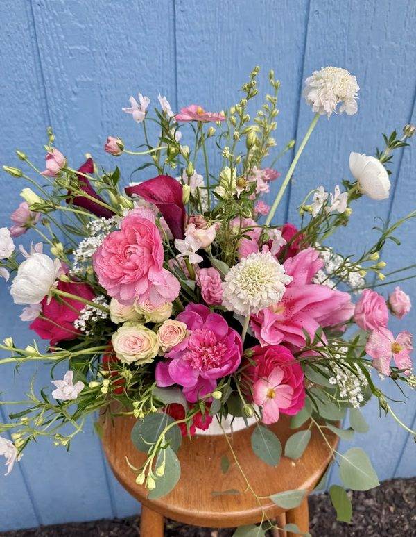 Dynamic Floral